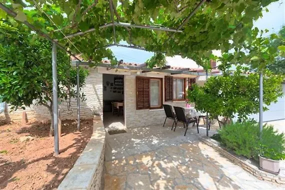 Orange Tree Apartman Medulin